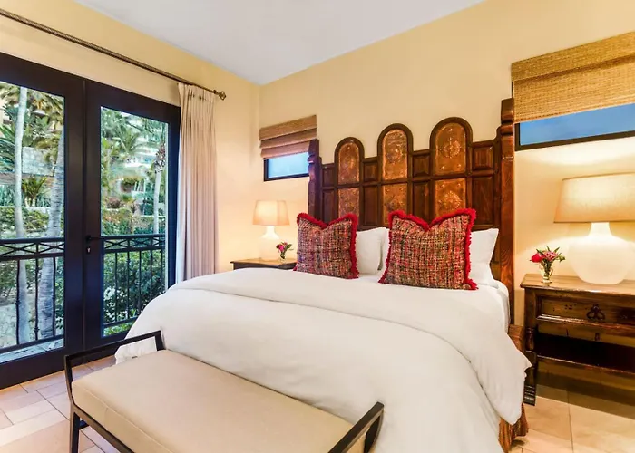 Hacienda Club Front 4 Be34droom Be Rented As A 3 Bedroom Villa *